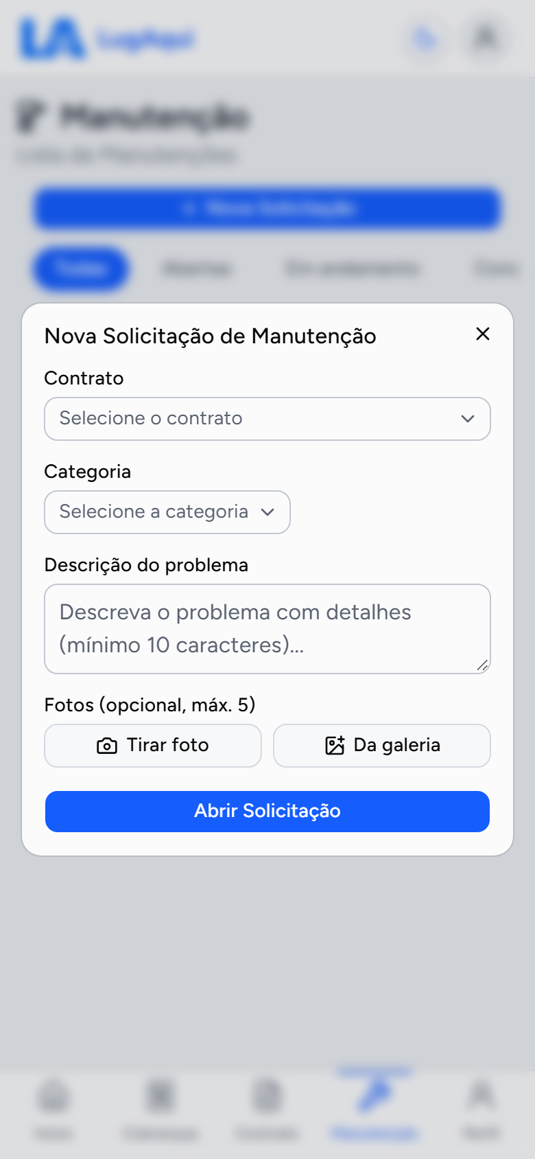 Formulário Nova Solicitação de Manutenção do Portal do Inquilino, com contrato, categoria, descrição do problema e fotos